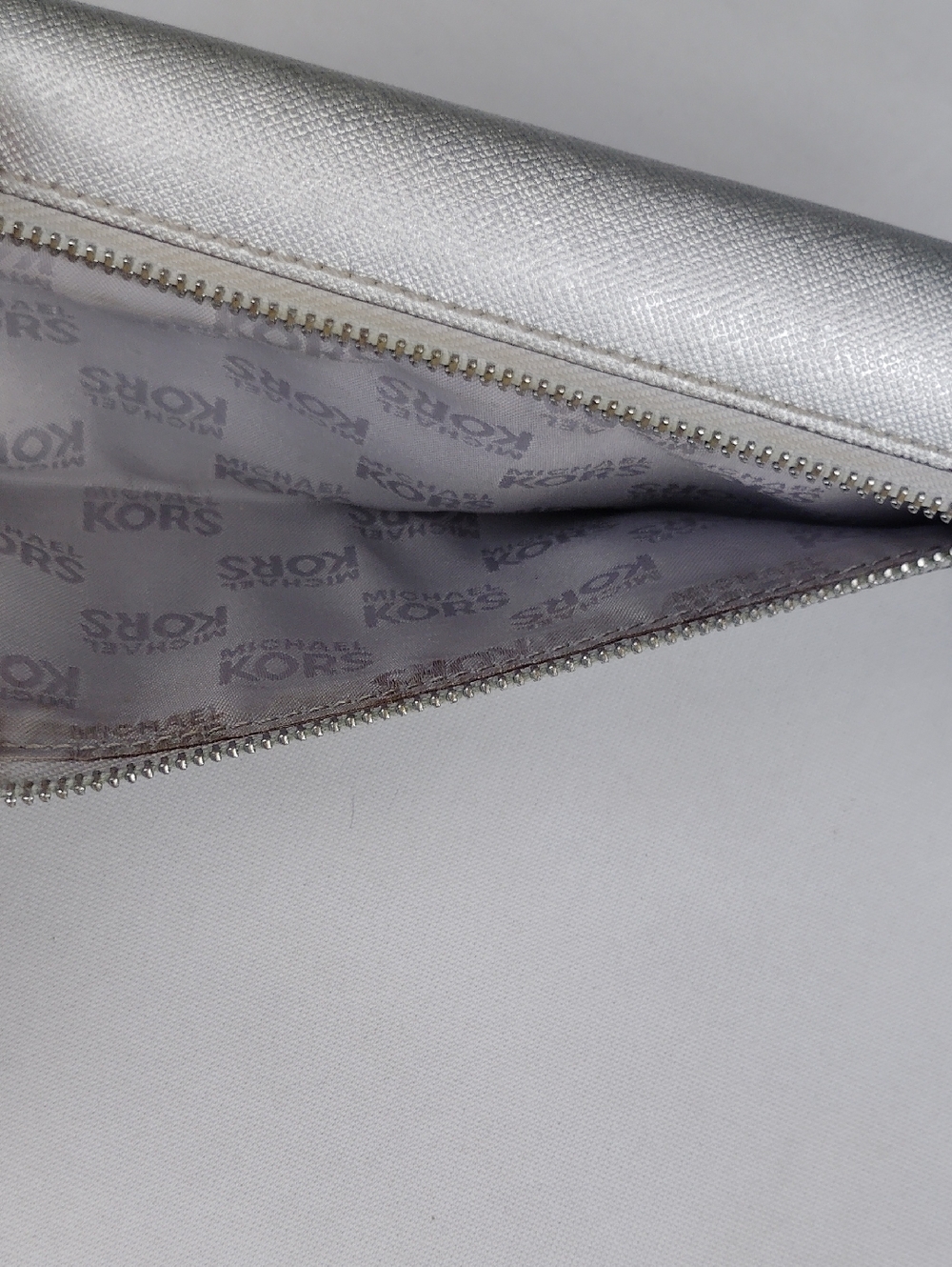 Michael Kors Metallic Silver Saffiano Leather Wallet - Picture 13 of 16